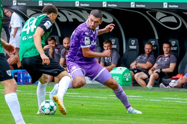 15.08.2026, xsscx, Fußball 3. Liga, Preußen Münster - FC Ingolstadt 04, 2. Spieltag, LVM-Preußenstadion, Saison 2026 2027: Samuel Althaus (SC Preußen Münster 44) im Zweikampf gegen Ognjen Drakulic (FC Ingolstadt 30) DFB regulations prohibit any use of photographs as image sequences and or quasi-video. Nordrhein-Westfalen Deutschland *** August 15, 2026, xsscx, German 3rd Division, Preußen Münster vs. FC Ingolstadt 04, Matchday 2, LVM Preußenstadion, 2026–2027 Season: Samuel Althaus (SC Preußen Münster 44) in a tackle against Ognjen Drakulic (FC Ingolstadt 30). DFB regulations prohibit any use of photographs as image sequences and or quasi-video. North Rhine-Westphalia, Germany