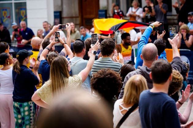 BIRMINGHAM, GREAT BRITAIN - AUGUST 16, 2026 : Fans screaming for the European Champion Amanal PETROS (GER Germany) competing in the marathon during the European Athletics Championships at Alexander Stadium on August 16, 2026 in Birmingham, Great Britain. Great Britain Copyright: xLeahxKohringx