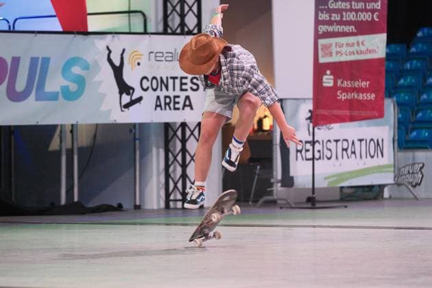 15.078.2026 xkhx Kassel World Freestyle 2026 Skateboarding Championships - Women Pro Qualifiers Bild zeigt Carmen Ionita (Romania ) - *** 15 078 2026 xkhx Kassel World Freestyle 2026 Skateboarding Championships Women s Pro Qualifiers; photo shows Carmen Ionita of Romania