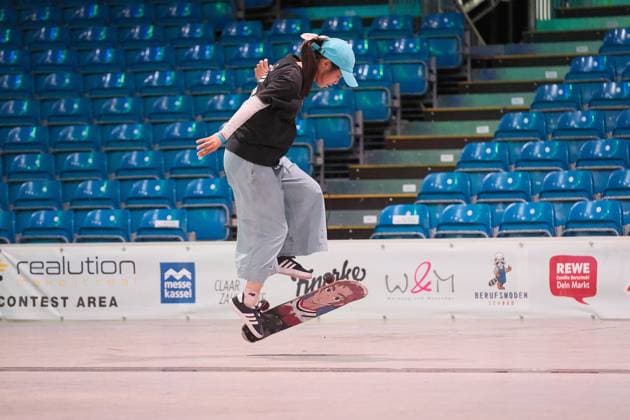 15.078.2026 xkhx Kassel World Freestyle 2026 Skateboarding Championships - Women Pro Qualifiers Bild zeigt Misato Komatsu from Japan - *** 15 078 2026 xkhx Kassel World Freestyle 2026 Skateboarding Championships Women s Pro Qualifiers; photo shows Misato Komatsu from Japan