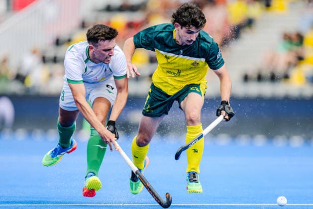 2026 Men s FIH Hockey World Cup, Belfius Hockey Arena, Wavre, Belgium 16 8 2026 Australia vs Ireland Ireland™s Matthew Nelson battles for the ball with Ashleigh Thomas of Australia Matthew Nelson battles for the ball with Ashleigh Thomas 16 8 2026  Copyright: xx WP7_5213 20260816