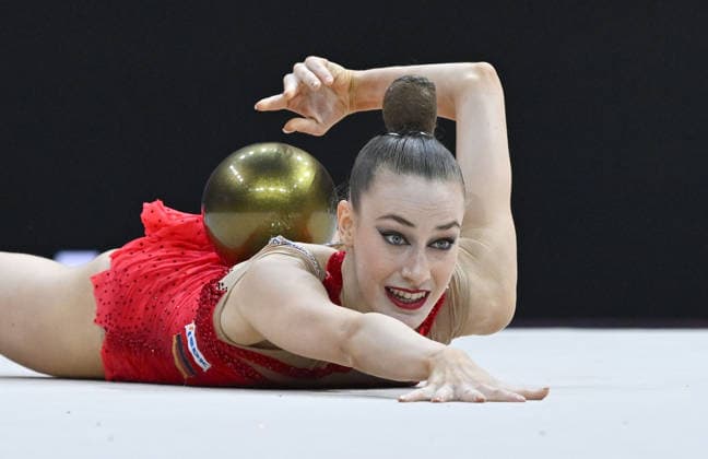 16.08.2026, xhbx, Rhythmische Sportgymnastik Weltmeisterschaft 2026, v.l. Darja Varfolomeev (Deutschland) Ball Frankfurt am Main *** August 16, 2026, xhbx, 2026 Rhythmic Gymnastics World Championships, from left: Darja Varfolomeev, Germany, Ball, Frankfurt am Main