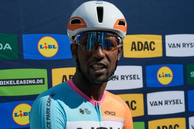Deutschland: Hamburg - Buxtehude: ADAC Cyclassics 2026 (1.UWT), UCI Worldtour, Männer Elite, Eintages Radrennen: NSN Cyling Team, Biniam Girmay *** Germany, Hamburg, Buxtehude, ADAC Cyclassics 2026, 1 UWT, UCI World Tour, Men s Elite, One-Day Cycling Race, NSN Cycling Team, Biniam Girmay Copyright: xStefanxTrochax