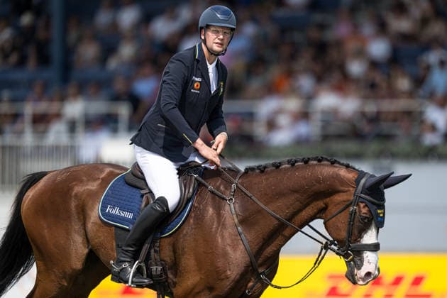 260816 Christoffer Forsberg of Sweden with horse Hippo s Sapporo compete in the Eventing Show Jumping Final during day 6 of the 2026 FEI World Championships on August 16, 2026 in Aachen. Photo: Emma Wallskog BILDBYRAN kod EW EW0687 ridsport equestrian rid-vm 2026 2026 fei world championships bbeng ridsport-vm fälttävlan eventing dressage dressyr sverige *** August 16, 2026: Christoffer Forsberg of Sweden, riding Hippo’s Sapporo, competes in the Eventing Show Jumping Final on Day 6 of the 2026 FEI World Championships in Aachen. 2026 in Aachen. Photo by Emma Wallskog, BILDBYRAN, code EW EW0687. equestrian sports, riding, 2026 World Championships, 2026 FEI World Championships, BBENG, equestrian sports, World Championships, eventing, dressage, Sweden  Copyright: EMMAxWALLSKOG BB260816EW010