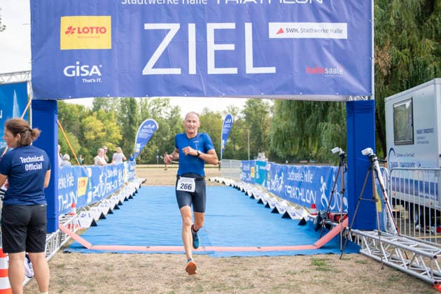 Deutsche Meisterschaften im Swim & Run 2026 Deutschland, Halle Saale 16.August 2026 Im Bild:Erk Heinssen (Stader SV) Halle Saale Peissnitz Ziegelwiese Sachsen Anhalt Deutschland *** 2026 German Swim Run Championships, Halle an der Saale, August 16, 2026. Pictured: Erk Heinssen, Stader SV, Halle an der Saale, Peissnitz, Ziegelwiese, Saxony-Anhalt, Germany