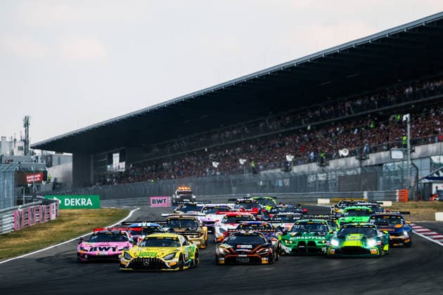DTM, 11. + 12. Rennen Nürburgring 2026 48 Mercedes-AMG GT3 EVO, Winward Racing: Jules Gounon, 25 McLaren 720S GT3 Evo, Dörr Motorsport: Ben Dörr - picture by Gruppe C Photography Nürburgring Nürburgring Rheinland-Pfalz Germany Copyright: xGruppexCxPhotographyx