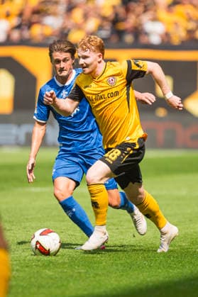 16.08.2026, xomx, Fussball 2.Bundesliga, Dynamo Dresden - SV Darmstadt 98 v.l. Carlo Sickinger (SV Darmstadt 98) und Robert Wagner (Dynamo Dresden) im Zweikampf am Ball (DFL DFB REGULATIONS PROHIBIT ANY USE OF PHOTOGRAPHS as IMAGE SEQUENCES and or QUASI-VIDEO) Dresden *** August 16, 2026, xomx, Soccer, 2. Bundesliga: Dynamo Dresden vs. SV Darmstadt 98. Photo by Carlo Sickinger. SV Darmstadt 98’s Robert Wagner and Dynamo Dresden’s Robert Wagner battle for the ball. DFL and DFB regulations prohibit any use of photographs as image sequences and or quasi-video. Dresden