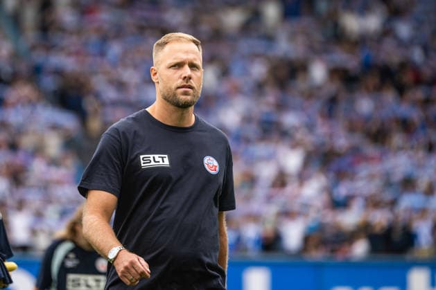 Rostock, Deutschland 16. August 2026: 3. Liga - 2026 2027 - Sp. 2 - FC Hansa Rostock gegen SV Waldhof Mannheim Im Bild: Trainer Daniel Brinkmann (Hansa Rostock) Copyright: xFotostandx xVoelkerx
