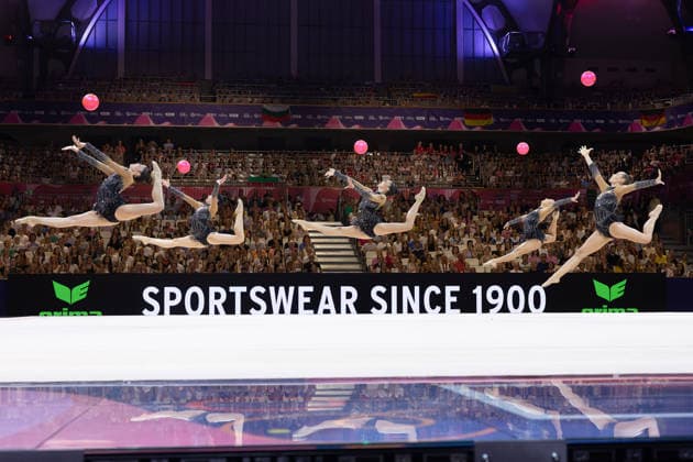 Weltmeisterschaft der Rhythmischen Sportgymnastik Weltmeisterinnen mit dem Ball, Gruppe, wird das Team aus Brasilien. Weltmeisterschaft der Rhythmischen Sportgymnastik vom 11. bis zum 16. August in der Festhalle in Frankfurt am Main. Gruppe, Finale mit Bällen., Frankfurt am Main Hessen Deutschland Festhalle *** World Rhythmic Gymnastics Championships: World Champions in the Group Ball Event; the Brazilian team will compete at the World Rhythmic Gymnastics Championships from August 11 to 16 at the Festhalle in Frankfurt am Main; Group Ball Final; Frankfurt am Main, Hesse, Germany; Festhalle
