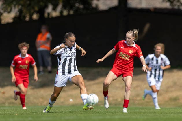 DFB-Pokal Playoffs Frauen: 1. FFV Erfurt vs. FC Ingolstadt 04; Erfurt; 16.08.2026 Maja Felicitas Bauerschmidt ( 10; 1. FFV Erfurt) gegen Jana MijatoviÄ‡ ( 21; FC Ingolstadt 04) DFB-Pokal Playoffs Frauen: 1. FFV Erfurt vs. FC Ingolstadt 04; Sportforum Johannesplatz Erfurt; 16.08.2026 DFB REGULATIONS PROHIBIT ANY USE OF PHOTOGRAPHS AS IMAGE SEQUENCES AND OR QUASI-VIDEO. *** DFB Cup Playoffs Women s 1: FFV Erfurt vs. FC Ingolstadt 04, Erfurt, August 16, 2026; Maja Felicitas Bauerschmidt 10 1 FFV Erfurt vs. Jana Mijatovic 21 FC Ingolstadt 04 DFB Cup Playoffs Women s 1 FFV Erfurt vs. FC Ingolstadt 04 Sportforum Johannesplatz, Erfurt, August 16, 2026 DFB regulations prohibit any use of photographs as image sequences and or QUASI-VIDEO Copyright: xBEAUTIFULxSPORTS Duehringx