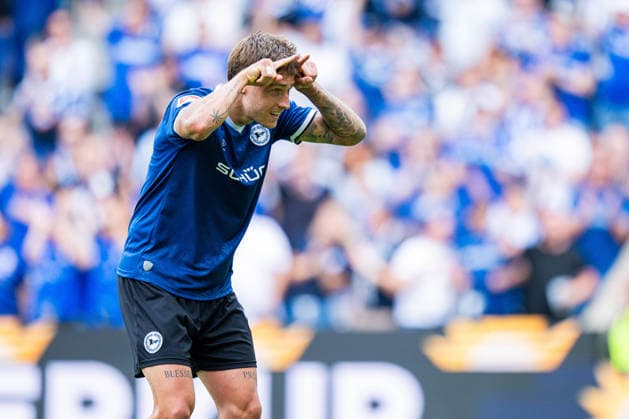 Sport Bilder des Tages 16.08.2026 - Fußball, 2026 2027, 2. Bundesliga, 2. Spieltag, DSC Arminia Bielefeld - FC Energie Cottbus: Joel Grodowski (Bielefeld) jubelt nach seinem Tor zum 3:0 DFL REGULATIONS PROHIBIT ANY USE OF PHOTOGRAPHS AS IMAGE SEQUENCES AND OR QUASI-VIDEO. *** August 16, 2026 Soccer, 2026–2027, 2. Bundesliga, Matchday 2, DSC Arminia Bielefeld vs. FC Energie Cottbus, Joel Grodowski, Bielefeld celebrates after his goal to make it 3–0. DFL regulations prohibit any use of photographs as image sequences and or quasi-video.