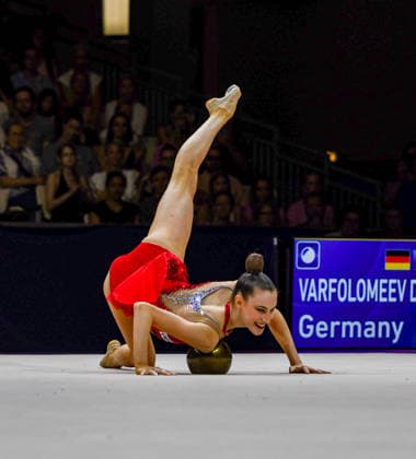 August 16, 2026, Frankfurt, Hesse, Germany: German gymnast DARJA VARFOLOMEEV competes in the 42nd Rhythmic gymnastics, Rhythmische Sportgymnastik, RSG World Championships group individual ball finals in the Festhalle in Frankfurt, Hesse, Germany on Sunday, August 16, 2026. 2026 Rhythmic Gymnastics World Championships Individual Finals  - ZUMAd168 20260816_zsp_d168_043 Copyright: xKaixDambachx