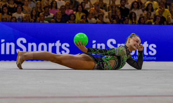 August 16, 2026, Frankfurt, Hesse, Germany: Italian gymnast TARA DRAGAS competes in the 42nd Rhythmic gymnastics, Rhythmische Sportgymnastik, RSG World Championships individual ball finals in the Festhalle in Frankfurt, Hesse, Germany on Sunday, August 16, 2026. 2026 Rhythmic Gymnastics World Championships Individual Finals  - ZUMAd168 20260816_zsp_d168_047 Copyright: xKaixDambachx