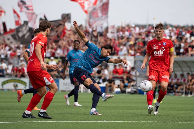 KERZERS, FRIBOURG, SWITZERLAND - AUGUST 16: Théo Berdayes of FC Sion takes a shot during the Swiss Cup first round match between FC Kerzers and FC Sion at Stadion Erli on August 16, 2026 in Kerzers, Fribourg, Switzerland.  Copyright: xLivioxBaeriswylx xSPPx Sportspressphoto_SPR208489