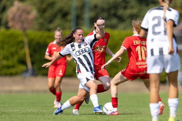 DFB-Pokal Playoffs Frauen: 1. FFV Erfurt vs. FC Ingolstadt 04; Erfurt; 16.08.2026 Mara Winter ( 2; FC Ingolstadt 04) gegen Maja Felicitas Bauerschmidt ( 10; 1. FFV Erfurt) (vorne) und Lea Schrenk ( 19; 1. FFV Erfurt) (daneben) DFB-Pokal Playoffs Frauen: 1. FFV Erfurt vs. FC Ingolstadt 04; Sportforum Johannesplatz Erfurt; 16.08.2026 DFB REGULATIONS PROHIBIT ANY USE OF PHOTOGRAPHS AS IMAGE SEQUENCES AND OR QUASI-VIDEO. *** DFB Cup Playoffs Women: 1 FFV Erfurt vs. FC Ingolstadt 04, Erfurt, August 16, 2026. Mara Winter (2) of FC Ingolstadt 04 against Maja Felicitas Bauerschmidt (10) of 1 FFV Erfurt up front and Lea Schrenk (19) 1 FFV Erfurt next to it DFB Cup Playoffs Women s 1 FFV Erfurt vs. FC Ingolstadt 04 Sportforum Johannesplatz, Erfurt, August 16, 2026 DFB REGULATIONS PROHIBIT ANY USE OF PHOTOGRAPHS AS IMAGE SEQUENCES AND OR QUASI-VVIDEO Copyright: xBEAUTIFULxSPORTS Duehringx