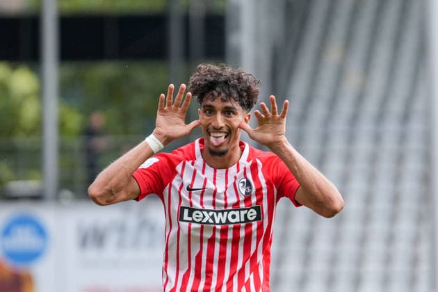 Sport Bilder des Tages Krish Raweri (SC Freiburg II, 07) Torjubel, Emotionen, Torschuss, Abschluss, Torerfolg, Treffer , Deutschland, Fussball, Regionalliga Südwest, 2.Spieltag, 2026 2027, SC Freiburg II vs. KSV Hessen Kassel, 16.08.2026, Dreisamstadion, Freiburg Freiburg Dreisamstadion Baden-Wuerttemberg Deutschland *** Krish Raweri, SC Freiburg II, 07 Goal celebration, Emotions, Shot on goal, Finish, Goal scored, Goal, Germany, Soccer, Regionalliga Südwest, Matchday 2, 2026–2027, SC Freiburg II vs. KSV Hessen Kassel, August 16, 2026, Dreisamstadion, Freiburg, Dreisamstadion, Baden-Württemberg, Germany Copyright: xArnexAmbergx