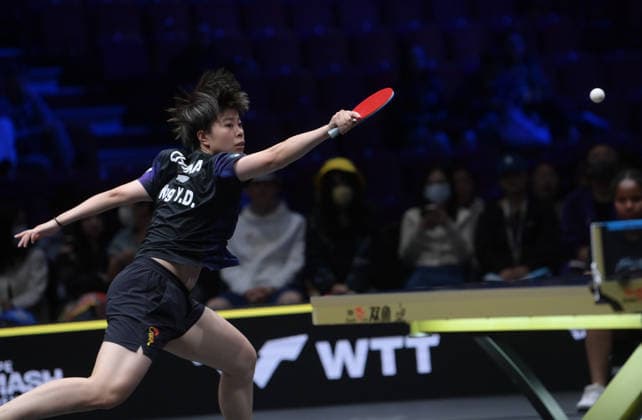 (260816) -- MALMO, Aug. 16, 2026 -- Wang Yidi of China hits a return to Harimoto Miwa of Japan during the women s singles semifinal match at the WTT Europe Smash Sweden 2026 in Malmo, Sweden, Aug. 16, 2026. ) (SP)SWEDEN-MALMO Table tennis, Tischtennis WTT EUROPE SMASH 2026-WOMEN SINGLES WengxXinyang 