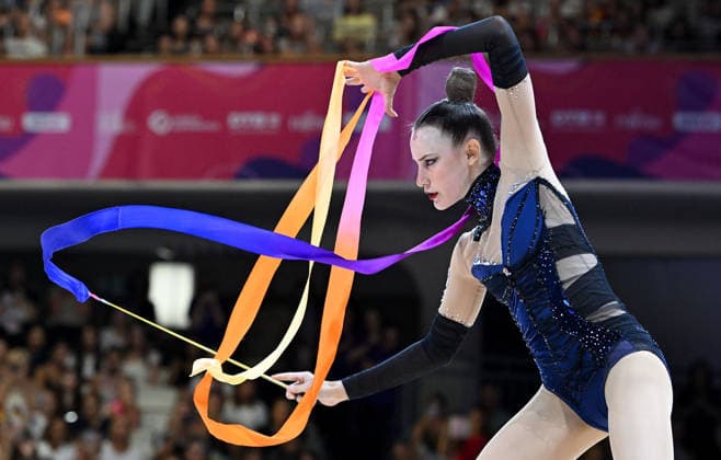 16.08.2026, xhbx, Rhythmische Sportgymnastik Weltmeisterschaft 2026, v.l. Darja Varfolomeev (Deutschland) Band Frankfurt am Main *** August 16, 2026, xhbx, 2026 Rhythmic Gymnastics World Championships, from left: Darja Varfolomeev, Germany, ribbon, Frankfurt am Main
