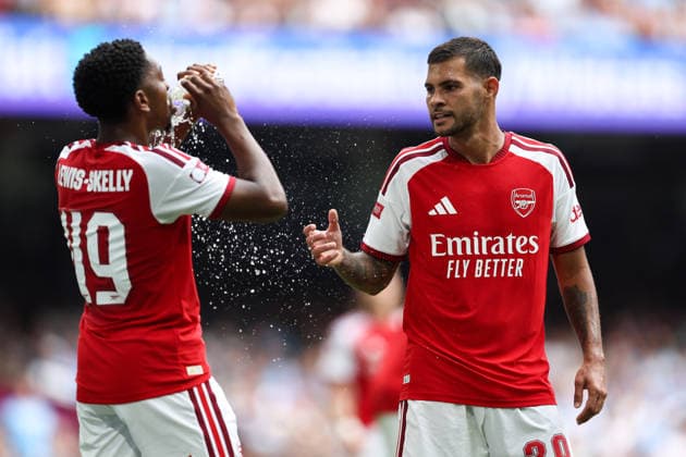 Community Shield 2026 16 August 2026, Cardiff - Community Shield 2026 Football - Arsenal v Manchester City - Bruno Guimaraes of Arsenal and Myles Lewis-Skelly of Arsenal - Photo: Charlotte Wilson Offside. Cardiff UK *** Community Shield 2026, 16. August 2026, Cardiff – Community Shield 2026, Fußball: Arsenal gegen Manchester City – Bruno Guimaraes von Arsenal und Myles Lewis Skelly von Arsenal – Foto: Charlotte Wilson – Abseits – Cardiff, Großbritannien  Copyright: xCharlottexWilsonx xOffsidexOffside