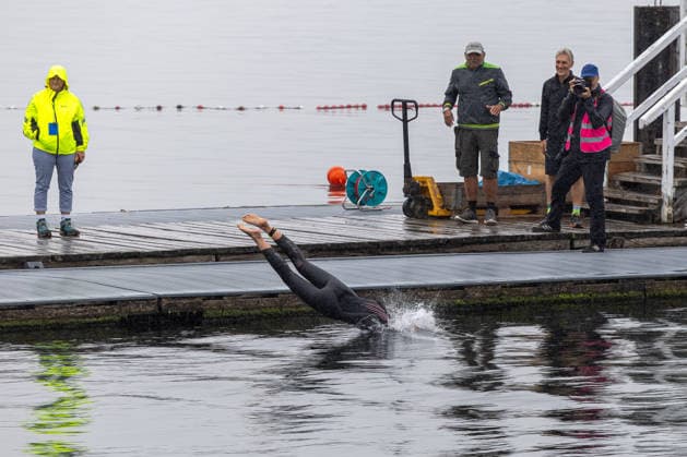 16.08.2026 USC Kiel 37. KN Förde Triathlon 2026 Sprinttriathlon Gruppe 1 (alle Frauen) Schwimmen Kiel Reventlouwiese Schleswig Holstein Deutschland *** August 16, 2026 USC Kiel 37 KN Förde Triathlon 2026 Sprint Triathlon Group 1 All Women Swimming Kiel Reventlouwiese Schleswig-Holstein Germany