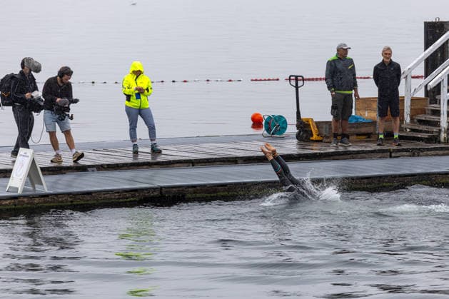 16.08.2026 USC Kiel 37. KN Förde Triathlon 2026 Sprinttriathlon Gruppe 1 (alle Frauen) Schwimmen Kiel Reventlouwiese Schleswig Holstein Deutschland *** August 16, 2026 USC Kiel 37 KN Förde Triathlon 2026 Sprint Triathlon Group 1 All Women Swimming Kiel Reventlouwiese Schleswig-Holstein Germany
