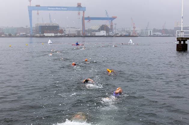 16.08.2026 USC Kiel 37. KN Förde Triathlon 2026 Sprinttriathlon Gruppe 1 (alle Frauen) Schwimmen Kiel Reventlouwiese Schleswig Holstein Deutschland *** August 16, 2026 USC Kiel 37 KN Förde Triathlon 2026 Sprint Triathlon Group 1 All Women Swimming Kiel Reventlouwiese Schleswig-Holstein Germany