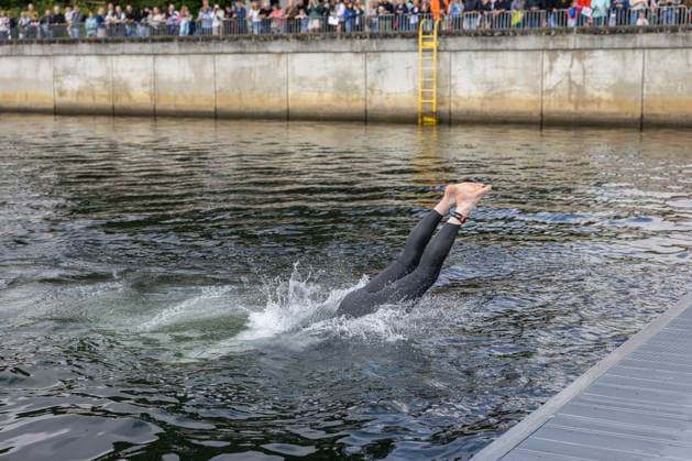 16.08.2026 USC Kiel 37. KN Förde Triathlon 2026 Sprinttriathlon Gruppe 2 (Männer, ab AK 35) Schwimmen Kiel Reventlouwiese Schleswig Holstein Deutschland *** August 16, 2026 USC Kiel 37 KN Förde Triathlon 2026 Sprint Triathlon Group 2 Men, Age Group 35 and up Swim Kiel Reventlouwiese Schleswig-Holstein Germany