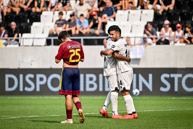 LUGANO, SWITZERLAND - AUGUST 16: Ahmed Kendouci of Lugano R) celebrates his goal with Dereck Moncada of Lugano L) during the Swiss Cup match between Vedeggio Calcio and FC Lugano at AIL Arena on August 16, 2026 in Lugano, Switzerland. Lugano AIL Arena Ticino Switzerland *** LUGANO, SWITZERLAND, AUGUST 16—Ahmed Kendouci of Lugano (R) celebrates his goal with Dereck Moncada of Lugano (L) during the Swiss Cup match between Vedeggio Calcio and FC Lugano at AIL Arena on August 16, 2026, in Lugano, Switzerland. Lugano, AIL Arena, Ticino, Switzerland Copyright: xJustPictures.ch AndreaxBrancax jp-en-EuSpIm-AB_16082026_4633
