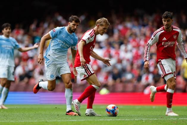 Martin Odegaard of Arsenal scores his teams third goal Arsenal v Manchester City, FA Community Shield, Principality Stadium, Cardiff, UK - 16 Aug 2026Cardiff Principality Stadium United Kingdom EDITORIAL USE ONLY No use with unauthorised audio, video, data, fixture lists, club league logos or live services. Online in-match use limited to 120 images, no video emulation. No use in betting, games or single club league player publications.  Copyright: xMattxImpey Shutterstockx 17096419bd