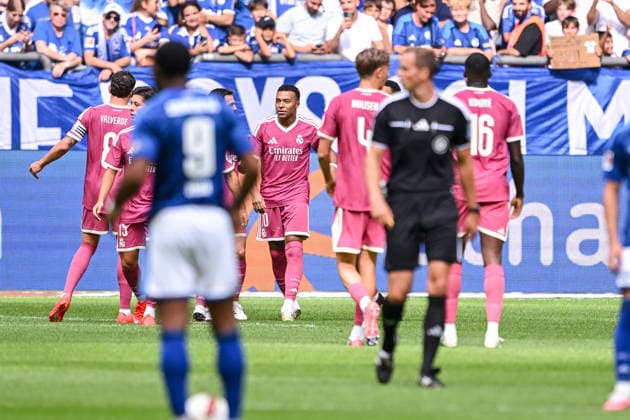 16.08.2026, Fussball, Saison 2026 2027, Testspiel, FC Schalke 04 - Real Madrid, Kylian MbappÃ (Real Madrid) freut sich über das Tor zum 0:1, xRHR-FOTO YYx *** August 16, 2026, Soccer, 2026–2027 Season, Friendly Match, FC Schalke 04 vs. Real Madrid, Kylian Mbappé celebrates Real Madrid’s 0–1 goal, xRHR PHOTO YYx Copyright: KROEGER RHR-FOTOx RHR-FOTO YY
