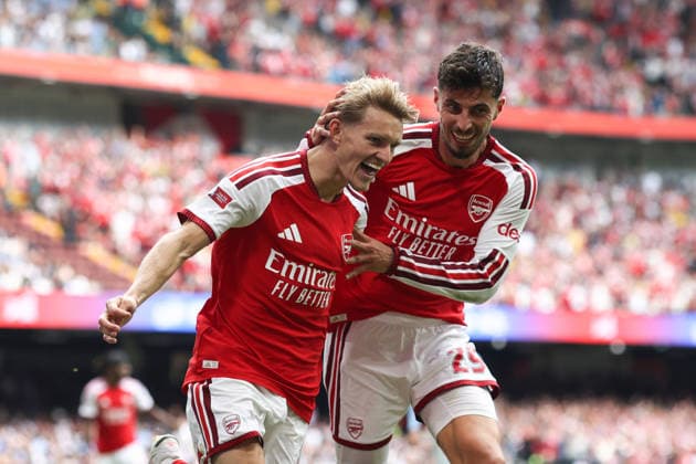 Community Shield 2026 16 August 2026, Cardiff - Community Shield 2026 Football - Arsenal v Manchester City - Martin Odegaard of Arsenal celebrates their third goal with Kai Havertz of Arsenal - Photo: Charlotte Wilson Offside. Cardiff UK *** Community Shield 2026, 16. August 2026, Cardiff – Community Shield 2026, Fußball: Arsenal gegen Manchester City – Martin Odegaard von Arsenal feiert das dritte Tor gemeinsam mit Kai Havertz von Arsenal. Foto: Charlotte Wilson, Abseits, Cardiff, Großbritannien  Copyright: xCharlottexWilsonx xOffsidexOffside