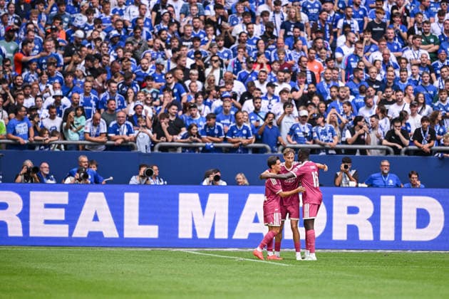 16.08.2026, Fussball, Saison 2026 2027, Testspiel, FC Schalke 04 - Real Madrid, Dean Huijsen (Real Madrid) freut sich über das Tor zum 0:2, xRHR-FOTO YYx *** August 16, 2026, Soccer, 2026–2027 Season, Friendly Match, FC Schalke 04 vs. Real Madrid, Dean Huijsen of Real Madrid celebrates his goal to make it 0–2, xRHR PHOTO YYx Copyright: KROEGER RHR-FOTOx RHR-FOTO YY