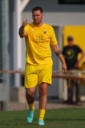 Daumen Hoch Freisteller Niklas Suele (SV Tiefenbach, 22), SV Tiefenbach vs. SG Kirchardt, Fussball, bfv - Kreisliga Sinsheim, 1. Spieltag, 2026 2027, 16.08.2026, SV Tiefenbach vs. SG Kirchardt, Fussball, bfv - Kreisliga Sinsheim, 1. Spieltag, 2026 2027, 16.08.2026 Östringen *** Thumbs Up by Niklas Suele, SV Tiefenbach, 22, SV Tiefenbach vs. SG Kirchardt, Soccer, bfv Sinsheim District League, Matchday 1, 2026–2027, August 16, 2026, SV Tiefenbach vs. SG Kirchardt, Soccer, bfv Sinsheim District League, Matchday 1, 2026–2027, August 16, 2026, Östringen Copyright: xEibner-Pressefoto VornamexNachnax EP_JPA