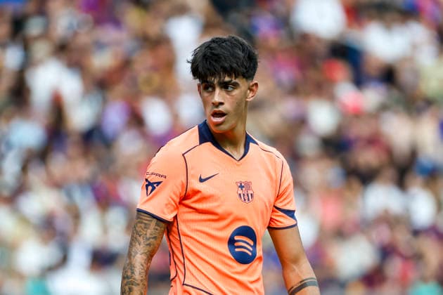Marc Bernal FC Barcelona, Barca 22) , Schweiz, Fussball, Testspiel, 2026 2027, FC Basel vs. FC Barcelona, 16.08.2026, Basel Sankt Jakob Park Schweiz *** Marc Bernal, FC Barcelona, 22, Switzerland, soccer, friendly match, 2026–2027, FC Basel vs. FC Barcelona, August 16, 2026, St. Jakob Park, Basel, Switzerland Copyright: xGrantxHubbsx