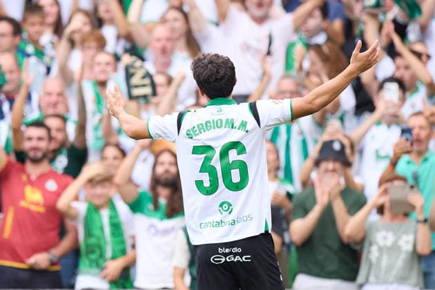 August 16, 2026, Santander, Cantabria, Spain: Sergio Martinez Montero of Real Racing Club de Santander celebrates after scoring the team s second goal during the LaLiga EA Sports match between Real Racing Club de Santander and Villarreal CF at Campos de de El Sardinero on August 16, 2026, in Santander, Spain. Santander Spain - ZUMAa181 20260816_zaa_a181_018 Copyright: xRicardoxLarreinax
