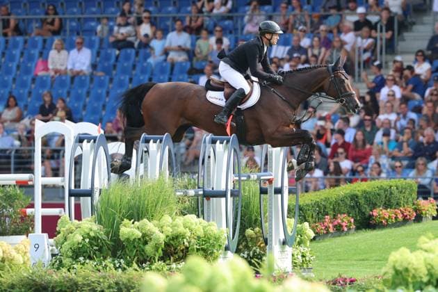 1. Platz, Weltmeister Michael Jung (GER, Deutschland, Germany) mit Pferd fischerChipmunk FRH, Chipmunk FRH, Siegejubel, Jubel, Siegerfaust, Emotion , Vielseitigkeit , FEI Eventing World Championship, WM, Weltmeisterschaft , DHL-Preis, Einzel Mannschaft, AACHEN - FEI World Championships 2026, Weltfest des Pferdesports, Reitsport Weltmeisterschaft 2026, Aachen 2026, Welcome Home 2026, Aachener Soers, 11. bis 23. August 2026, Reitsport, 16.08.2026, Aachen Aachener Soers Deutschland *** 1st place, World Champion Michael Jung GER, Germany, riding fischerChipmunk FRH, Chipmunk FRH, celebration of victory, celebration, victory fist, emotion, eventing, FEI Eventing World Championship, DHL Prize, individual and team, AACHEN FEI World Championships 2026, World Festival of Equestrian Sports, 2026 Equestrian World Championships, Aachen 2026, Welcome Home 2026, Aachen Soers, August 11–23, 2026, Equestrian Sports, August 16, 2026, Aachen Soers, Germany