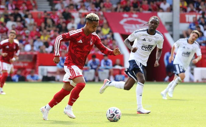 UK: Nottingham Forest v Stade Brestois 29, Friendly, 16 August 2026 Nottingham Forest s Omari Hutchinson. Nottingham The City Ground Nottinghamshire England Copyright: xDanxWestwell:xSPORTPIX.ORG.UKx
