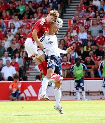 UK: Nottingham Forest v Stade Brestois 29, Friendly, 16 August 2026 Nottingham Forest s Tyler Bindon & Stade Brestois Ludovic Ajorque Nottingham The City Ground Nottinghamshire England Copyright: xDanxWestwell:xSPORTPIX.ORG.UKx