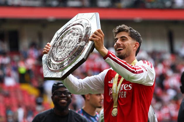 FA Community Shield Final: Arsenal v Manchester City CARDIFF, UK - 16th Aug 2026: Kai Havertz of Arsenal celebrates with the trophy after the FA Community Shield Final match between Arsenal FC and Manchester City FC at the Principality Stadium Cardiff Principality Stadium Wales United Kingdom Copyright: xCraigxMercerx xPeakxActionxPhotosx