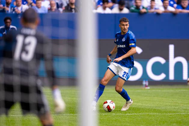 15.08.2026, Fussball, Testspiel FC Schalke 04 - Real Madrid CF. Dejan Ljubicic (FC Schalke 04). Gelsenkirchen Veltins Arena NRW Deutschland xRHR-FOTO DEx *** August 15, 2026, Soccer, Friendly Match: FC Schalke 04 vs. Real Madrid CF, Dejan Ljubicic, FC Schalke 04, Gelsenkirchen, Veltins Arena, North Rhine-Westphalia, Germany, xRHR, PHOTO DEx Copyright: DennisxEwert RHR-FOTOx RHR-FOTO DE