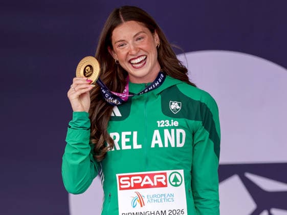 2026 European Athletics Championships, Alexander Stadium, Birmingham, England 16 8 2026 Women™s Heptathlon Medal Ceremony Ireland™s Kate O™Connor celebrates after receiving her gold medal Kate O™Connor celebrates after receiving her gold medal 16 8 2026  Copyright: xx 0U6A8374