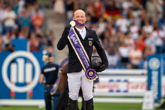 Michael Jung gewinnt Gold auf fischerChipmunk FRH in der Einzelwertung (Eventing, Vielseitigkeit) FEI World Championships Aachen 2026, Eventing Jumping, 16.08.2026 FEI World Championships Aachen 2026, Eventing Jumping, 16.08.2026 Aachen *** Michael Jung Wins Gold on fischerChipmunk FRH in the Individual Eventing Competition, FEI World Championships Aachen 2026, Eventing Jumping, August 16, 2026, FEI World Championships Aachen 2026, Eventing Jumping, August 16, 2026, Aachen Copyright: xEibner-Pressefoto J.xDerondeaux EP_JDU