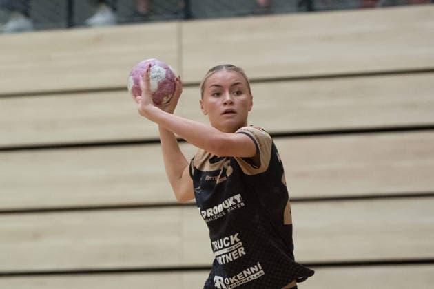 Marketa Königova (Kynzvart, 44), SV Union Halle-Neustadt vs. Hazena Kynzvart (Tschechien), Handball Bundesliga Frauen, Testspiel, Saison 2026 27, 16.08.2026 Halle SWH Arena Sachsen-Anhalt Deutschland *** Marketa Königova Kynzvart, 44, SV Union Halle Neustadt vs. Hazena Kynzvart (Czech Republic), Women s Handball Bundesliga, Friendly Match, 2026–27 Season, August 16, 2026, Halle SWH Arena, Saxony-Anhalt, Germany