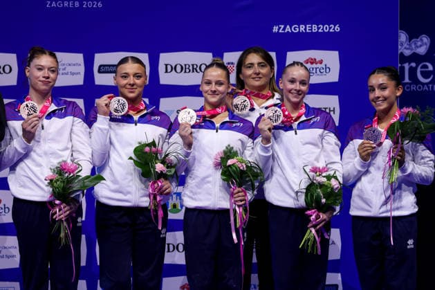 36th European Championships and 15th European Junior Championships in WomenÂ s Artistic Gymnastics - Finals Bronze medalist Maiana Prat, Elena Colas, Morgane Osyssek-Reimer, Lorette Charpy and Lola Chassat of Team France pose on the podium during the medal ceremony for the Senior Women™s Team Final during day 4 of the 2026 Women s Artistic Gymnastics European Championships at Arena Zagreb on August 16, 2026 in Zagreb, Croatia.  IgorxKralj PIXSELL