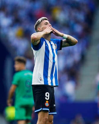 ESP: RCD Espanyol - Levante UD. La Liga EA Sports. Macthday 1 Roberto Fernandez of RCD Espanyol celebrates the 1-0 during the La Liga EA Sports match between RCD Espanyol and Levante UD played at RCDE Stadium on August 16, 2026 in Barcelona, Spain. kpng Copyright: xSergioxRuizx xPRESSINPHOTOx PS_2627_ESP_LEV_504