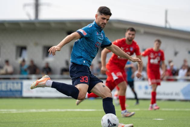 KERZERS, FRIBOURG, SWITZERLAND - AUGUST 16: Rilind Nivokazi of FC Sion takes a shot during the Swiss Cup first round match between FC Kerzers and FC Sion at Stadion Erli on August 16, 2026 in Kerzers, Fribourg, Switzerland.  Copyright: xLivioxBaeriswylx xSPPx Sportspressphoto_SPR209023