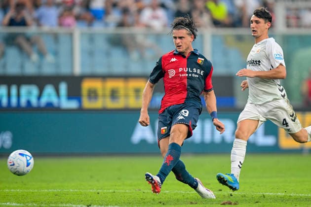 GenoaÕs Lorenzo Colombo scores a goal during the Italian Cup soccer match between Genoa and Ascoli at the Luigi Ferraris Stadium in Genoa, Italy - Sunday, August 16, 2026. - Soccer .  Copyright: xTanoxPecoraro LaPressex