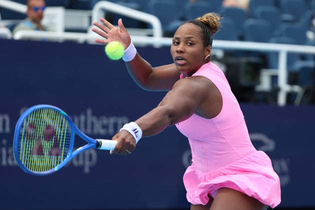 August 16, 2026, Mason, Oh, USA: Cincinnati Open Tennis 2026 - Taylor Townsend hits a ball against Elena Rybakina. 2026 08 16. ZUMAPress Mason USA - ZUMAn24_ 20260816_zaf_n24_018 Copyright: xWallyxNellx