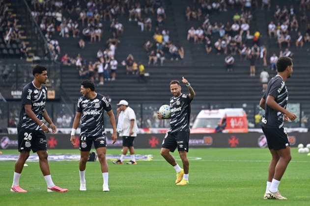 Vasco x Santos RIO DE JANEIRO, RJ - 16.08.2026: VASCO X SANTOS - Neymar during Vasco da Gama x Santos, a match valid for the 23rd round of the 2026 Brazilian Championship, held at the Sao Januario stadium, located in the city of Rio de Janeiro (RJ), on the afternoon of this Sunday (16). (Photo: Nayra Halm Fotoarena) x2999260x  NayraxHalm