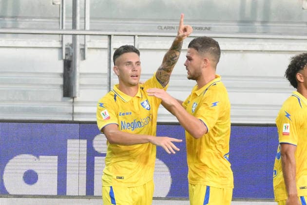 SOCCER - Coppa Italia - Frosinone Calcio vs. SS Juve Stabia Photo by IPA ABACAPRESS.COM87549846 - Antonio Raimondo of Frosinone Calcio celebrates after scoring a goal to make the score 3-0 during the Coppa Italia Freccia Rossa match between Frosinone Calcio and SS Juve Stabia at Benito Stirpe Stadium Frosinone Italy  Copyright: xIPAxSport ABACAx